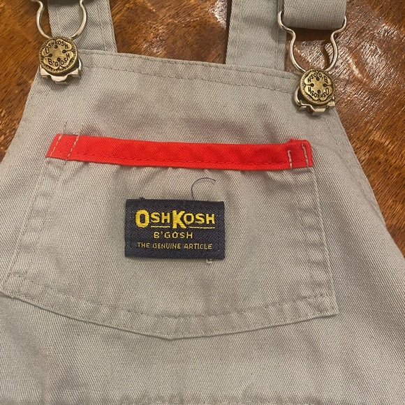 Vintage OshKosh B'Gosh Infant Shorts Overalls Gray Red Blue Size: 4T - Picture 3 of 5